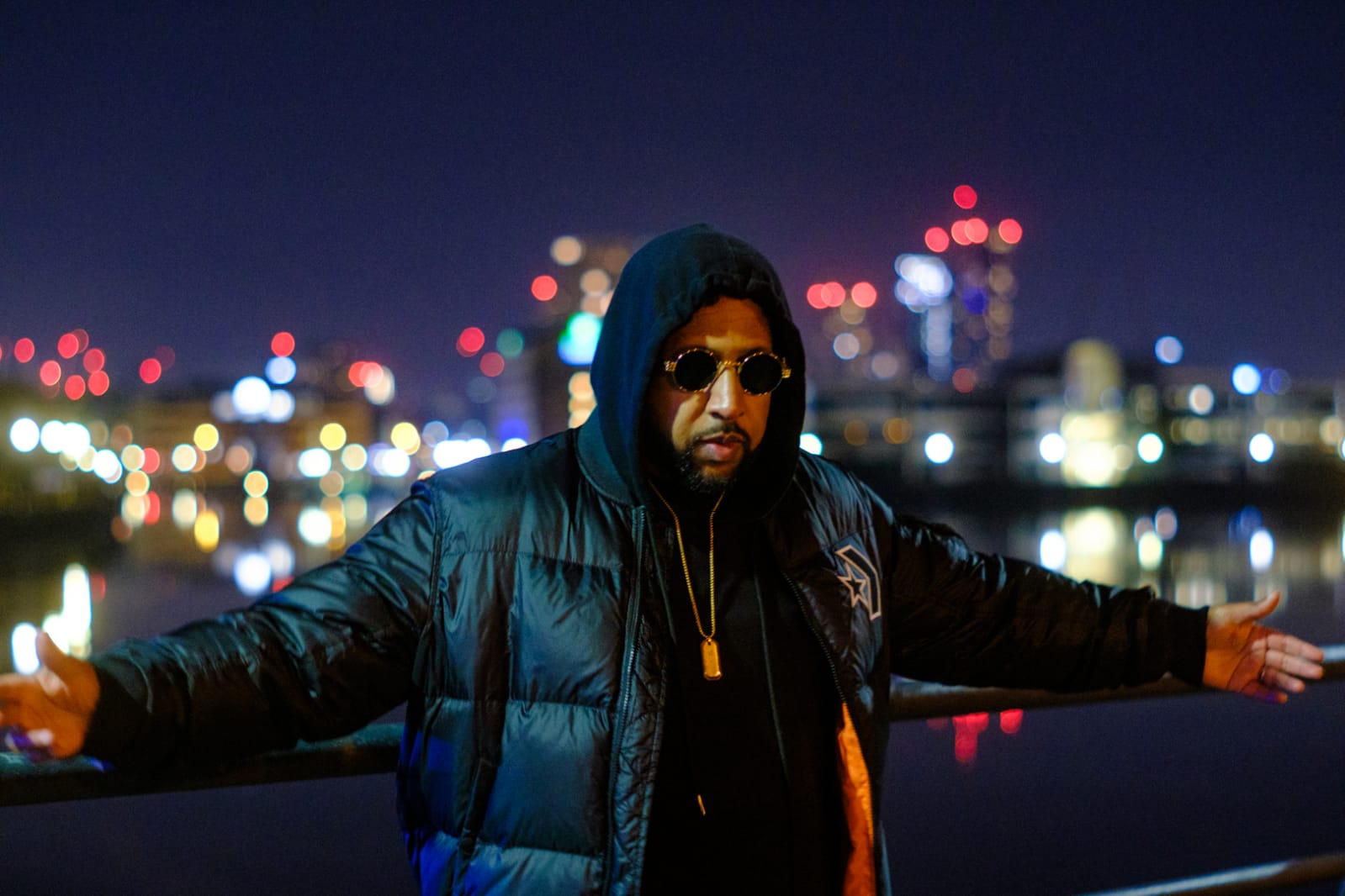 Crown Freedom head-on portrait